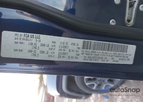 2019 Jeep Compass Trailhawk 4X4 from USA, damaged, VIN 3C4NJDDB7KT622428